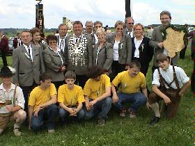 Fahnenweihe Attenhausen 2004