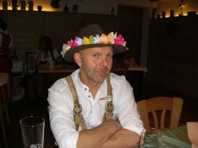 DSCN1939Oktoberfest 2009.jpg